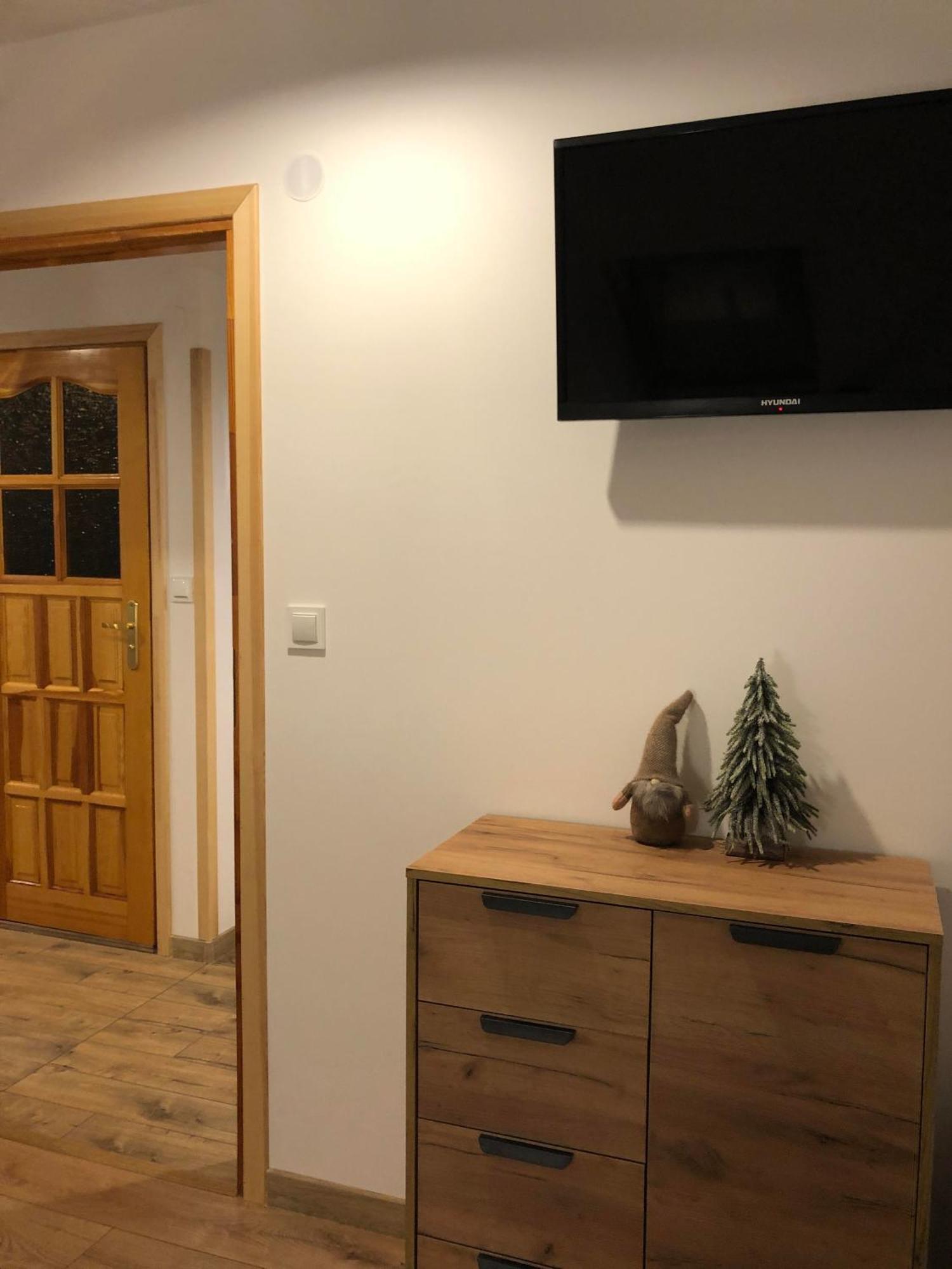 Dw Basia Pokoje I Apartament Białka Tatrzańska Exterior foto
